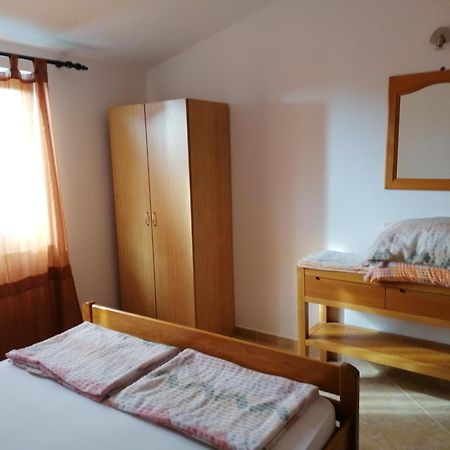Apartments Villa Venera Ražanac المظهر الخارجي الصورة