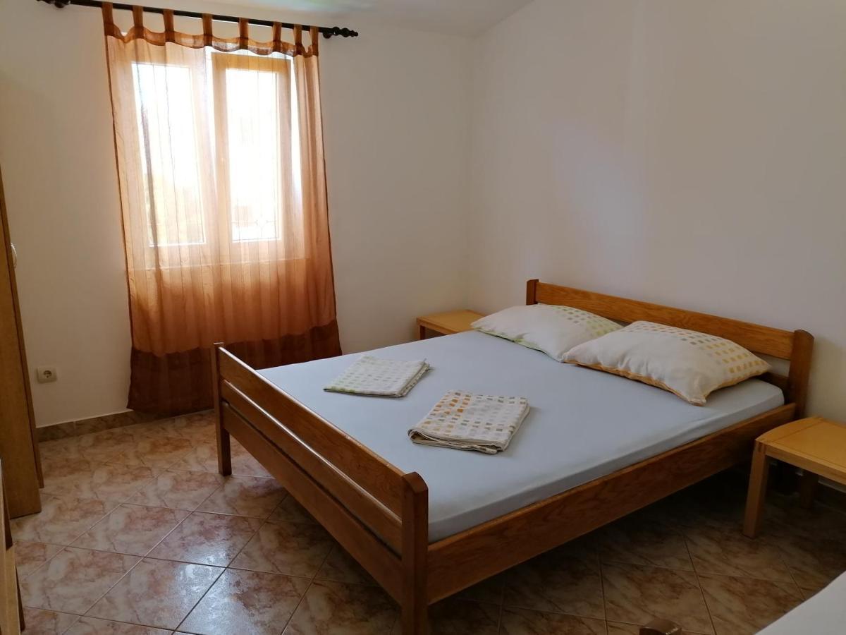 Apartments Villa Venera Ražanac المظهر الخارجي الصورة