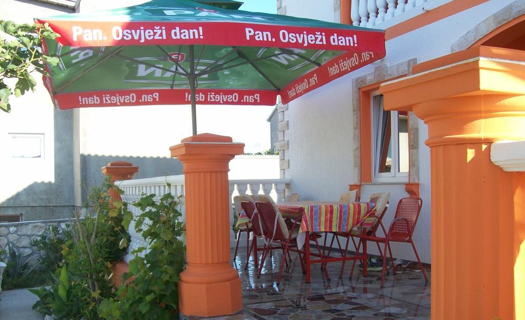 Apartments Villa Venera Ražanac المظهر الخارجي الصورة